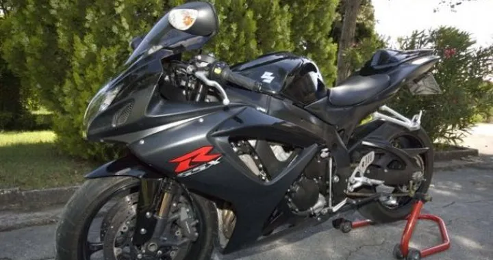 Marchiatura moto con kit Crimestop