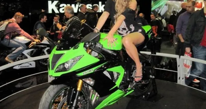 Kawasaki ZX-6R 636 - Salone EICMA di Milano