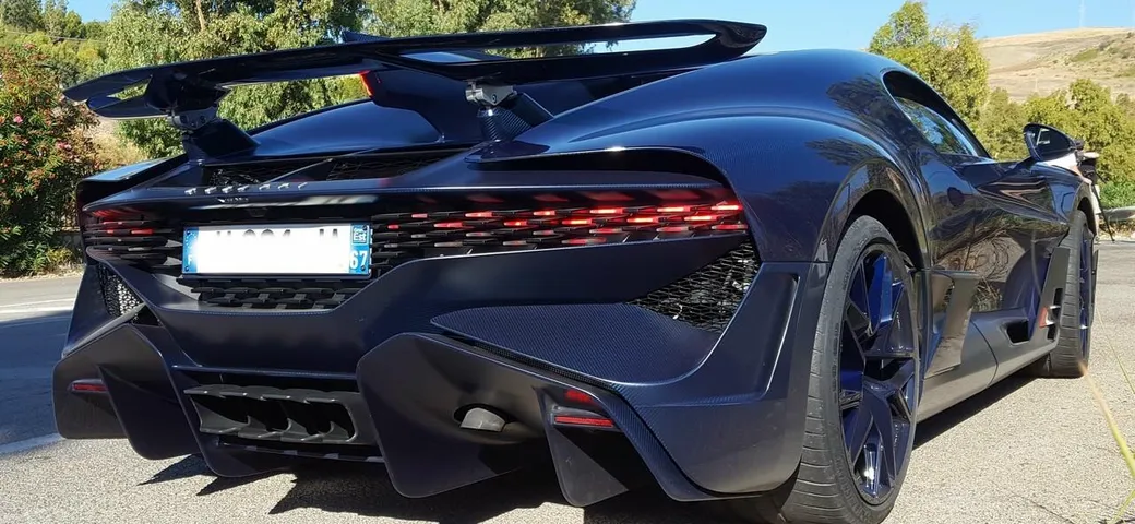 Bugatti Divo sul circuito della Targa Florio [Foto]