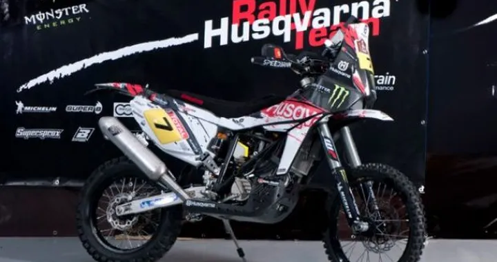 Husqvarna alla Dakar 2012 con 5 TE 449 RR by Speedbrain