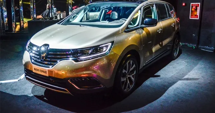 Renault Espace 2015: prezzi, foto e caratteristiche
