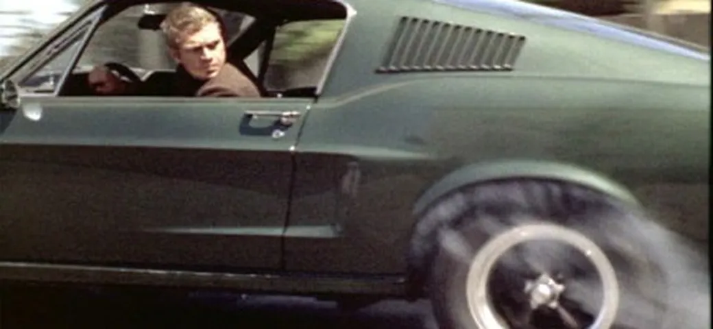 Da Triumph una riedizione della maglietta di Steve McQueen