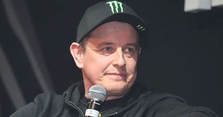 McGuinness a piedi: "Nessuno bussa alla mia porta"