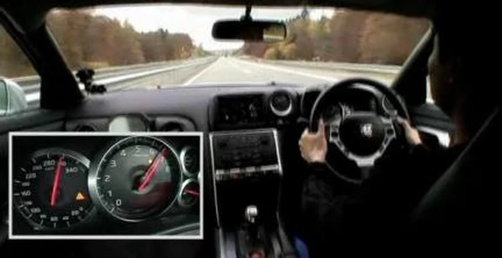 Nissan GT-R: a 310km/h nelle mani di Yamauchi
