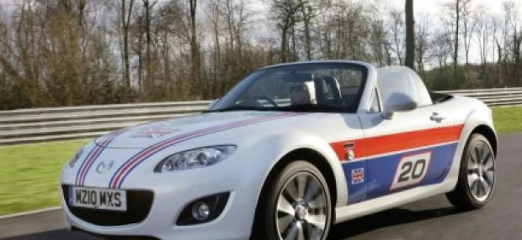 Nuove foto ufficiali della Mazda MX-5 20th Anniversary Special Edition