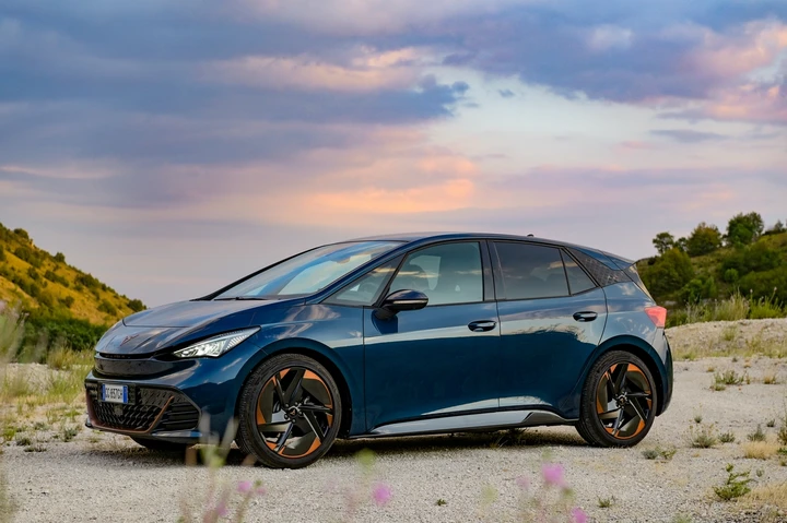 Cupra Born: la prova su strada