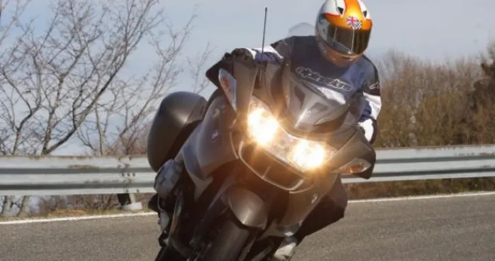 Live TEST BMW R 1200 RT 2010, chilometri di piacere