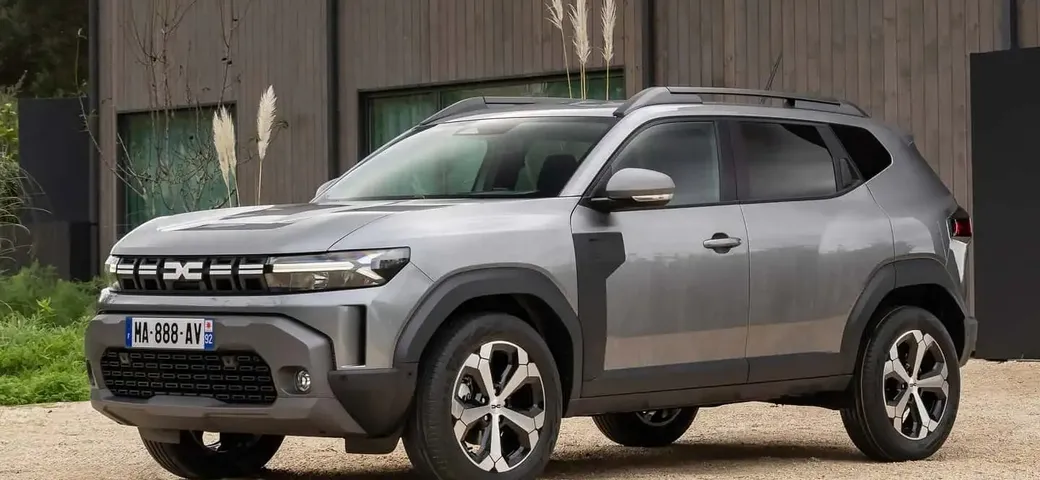 Nuova Dacia Duster: svelata la terza generazione [FOTO]
