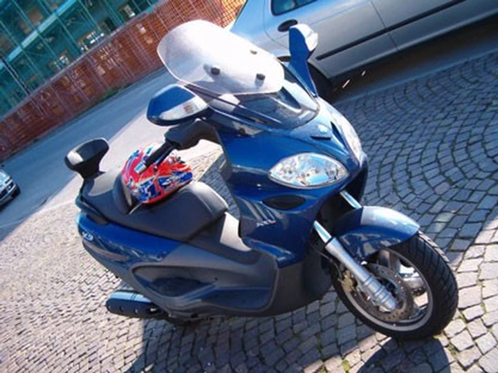 Una domenica con l'X9 Piaggio