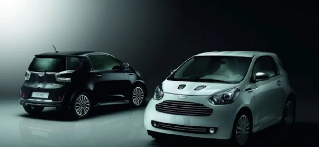Aston Martin Cygnet White e Black launch edition
