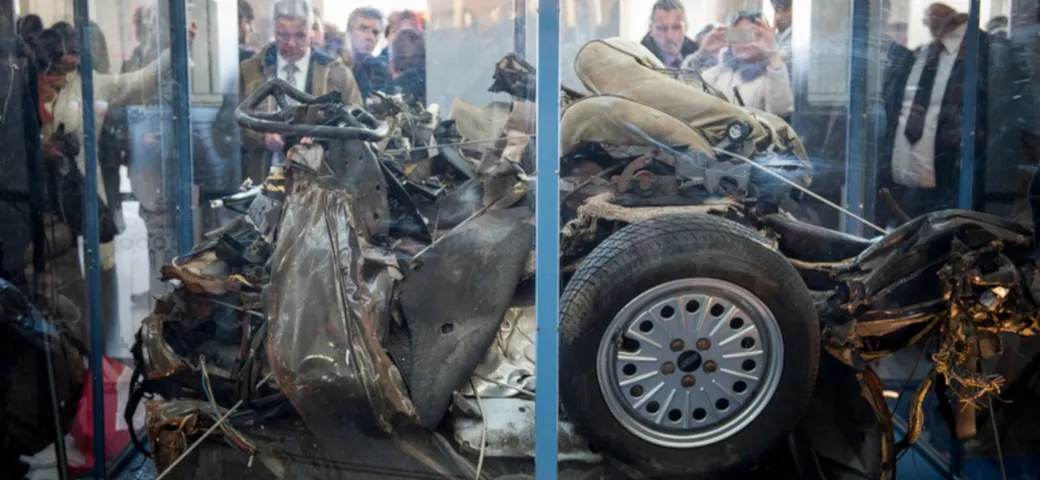 Strage di Capaci: a Palermo i resti della Fiat Croma della scorta di Giovanni Falcone