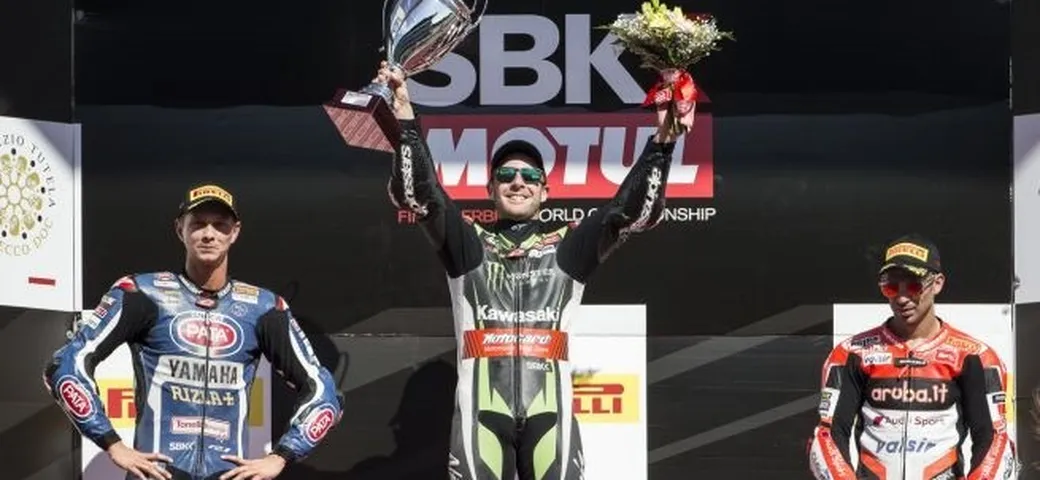 SBK Portimao: Rea trionfa in Gara-2 e mette le mani sul titolo