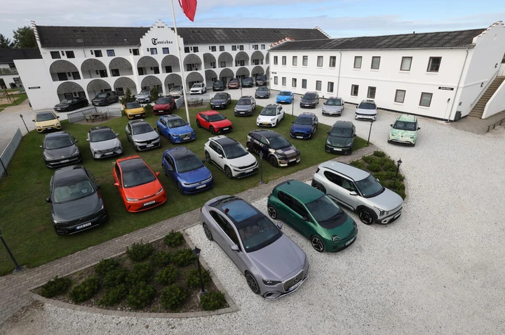 Auto dell'Anno 2027, svolta storica: le sette finaliste sono tutte elettriche