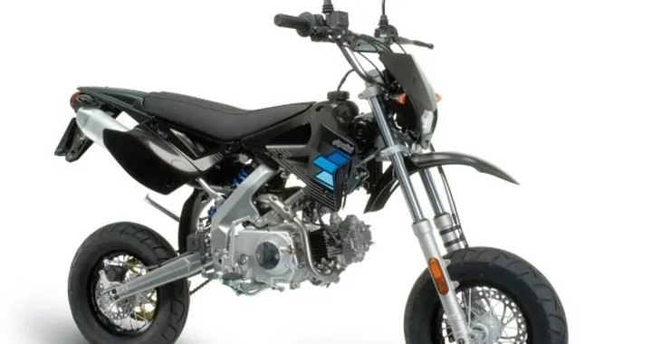 Pit Bike Polini XP 4 Street 50