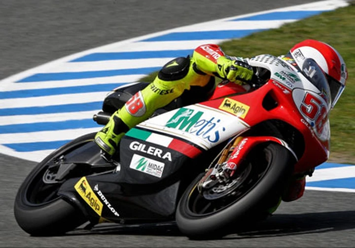 Estoril QP1: Simoncelli in 250, Di Meglio in 125