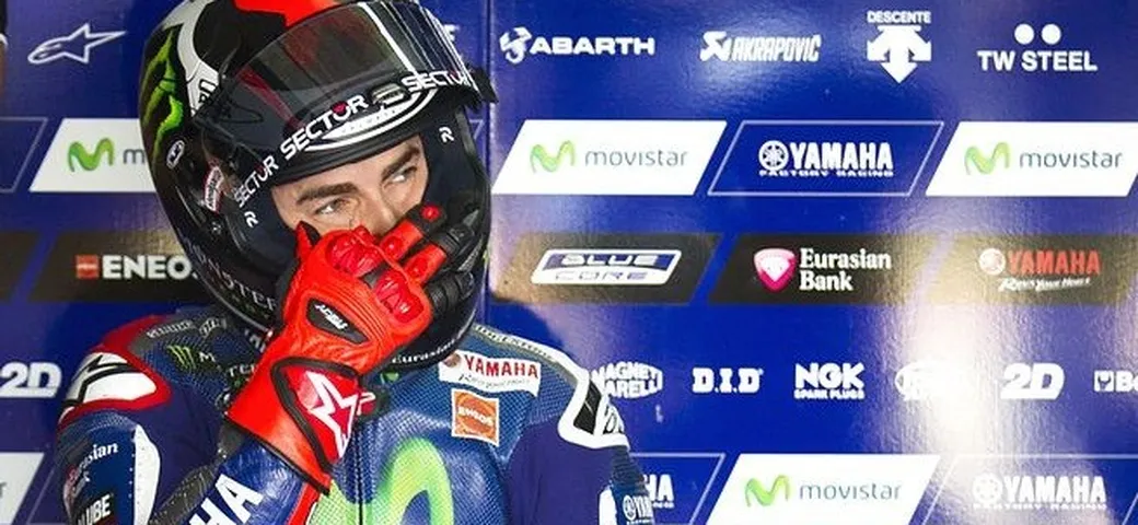 Sepang, Lorenzo 1° nel Day-1: 