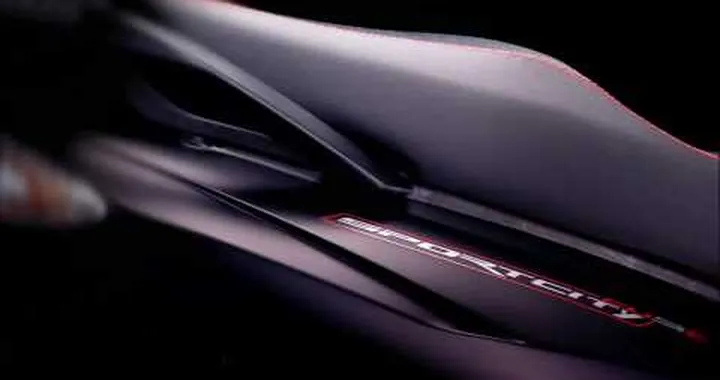 Aprilia Sportcity Cube 300 m.y. 2010 official video