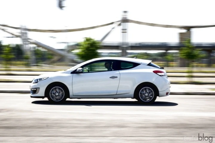Renault Megane Coupé 1.5 dCi: la prova consumi 2.000 km