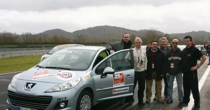 25 Ore di Magione 4° Energy Saving Race 2010: vince la Peugeot 207 HDI 99g