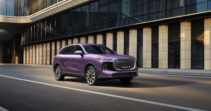 Lepas L8 arriva in Italia: SUV plug-in da 279 CV e oltre 1.000 km di autonomia