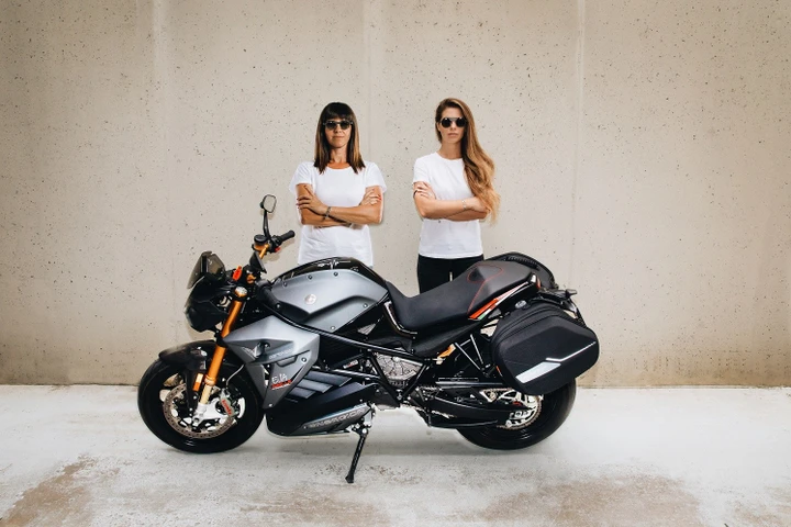 Girls Energica Tour: 1000 km in elettrico alla scoperta dello Stivale
