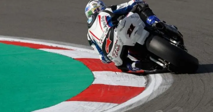 WSBK: Troy Corser con BMW per un altro anno. Leon Haslam il secondo pilota?