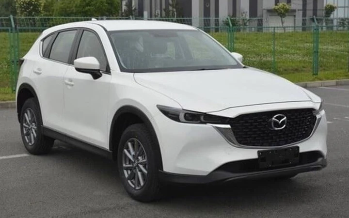 Mazda CX-5: svelato il restyling 2022