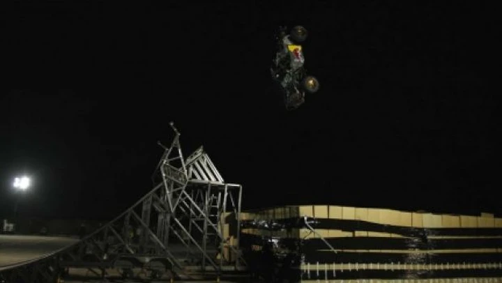 Red Bull: New Year. No Limits 2008