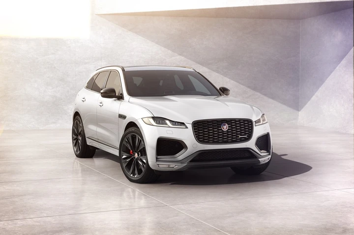 Jaguar: la F-Pace si aggiorna con il MY 2022
