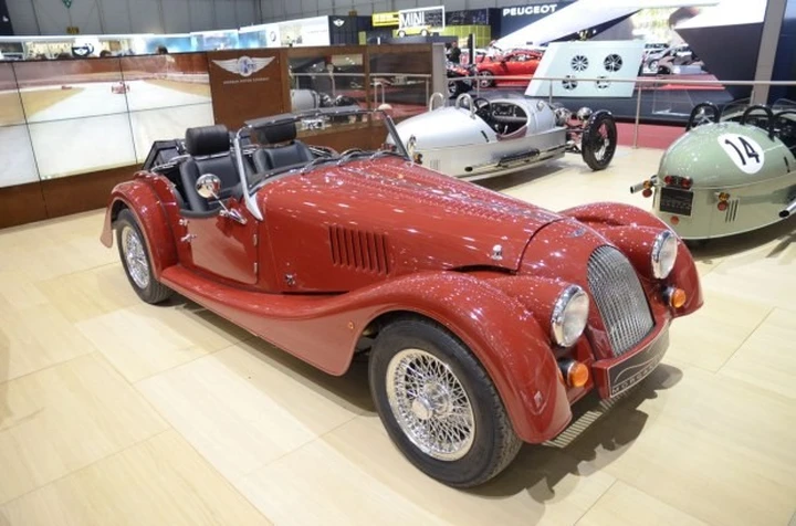 Morgan Plus 4: al salone di Ginevra arriva il Model Year 2014