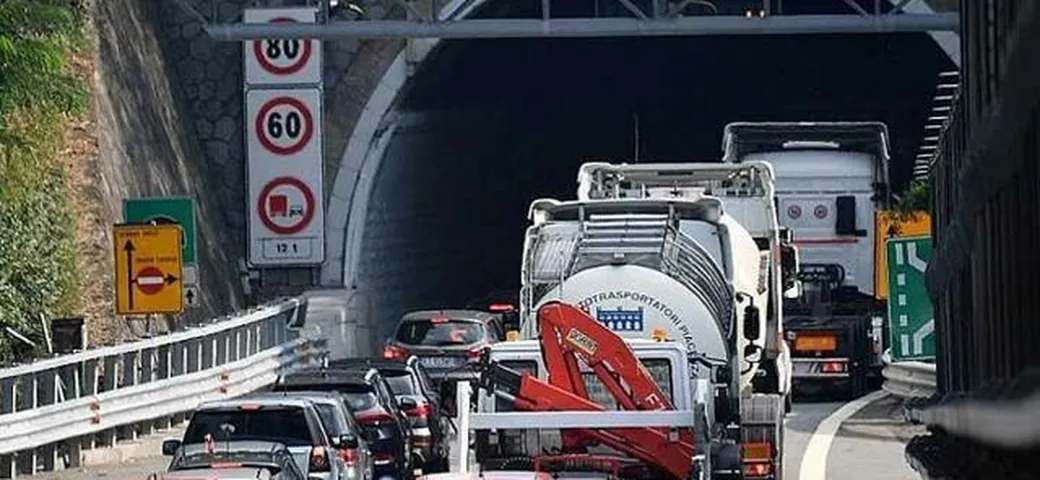 Autostrada Genova-Savona, un tratto rischia la chiusura per 3 settimane