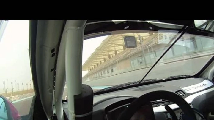 Maserati: la gamma 2012 provata sul circuito di Yas Marina