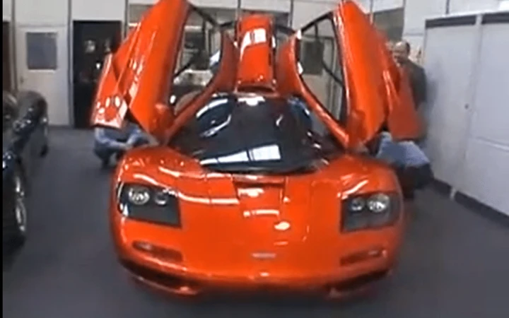 Il ritiro di una McLaren F1, un momento che ha fatto la storia [VIDEO]