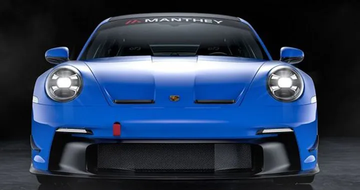 Porsche 911 GT3 by Manthey Racing