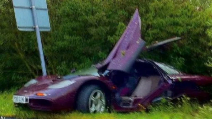 Incidente per Rowan Atkinson e la sua McLaren F1