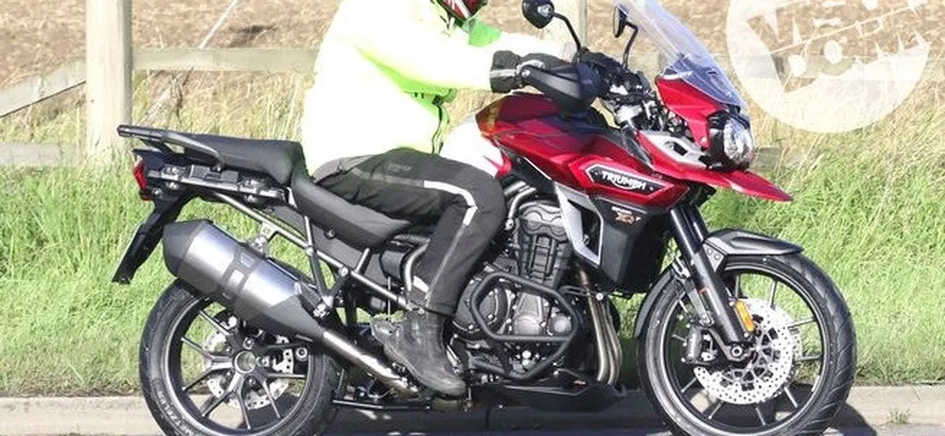 Triumph Tiger Explorer 2016: le ultime foto spia