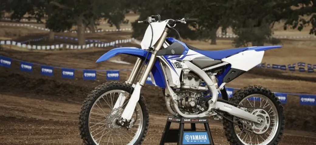 Yamaha assorbe l'IVA (22%) su gran parte della gamma. Svelato il prezzo della YZ250F
