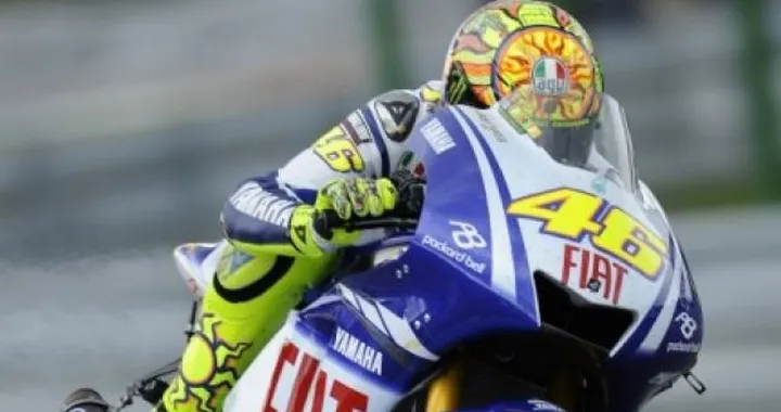 MotoGP a Brno: Rossi stravince, Lorenzo a terra