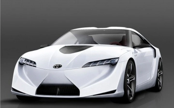 La Toyota Supra - ibrida e V6