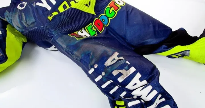 Valentino Rossi: tuta in vendita a 50.000 euro