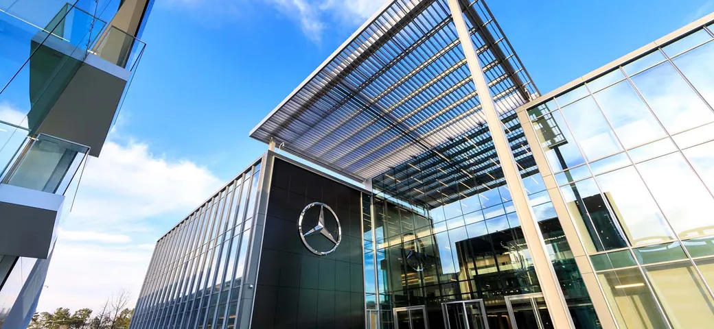Diesel Mercedes: la Germania ordina il richiamo di oltre 700mila veicoli