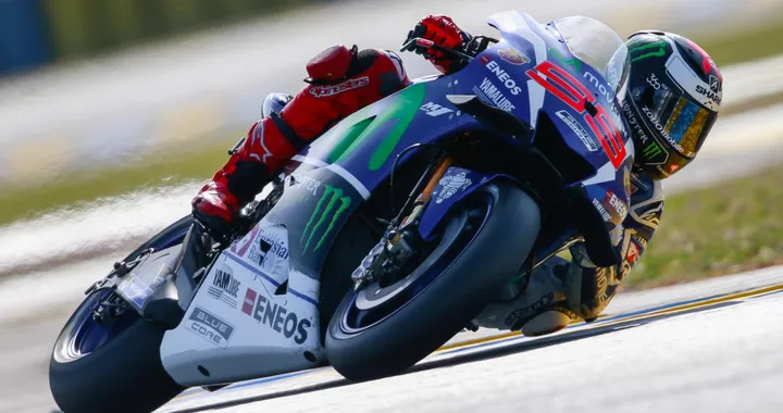 MotoGP Le Mans 2016: Jorge Lorenzo conquistador. Rossi 2°. Vinales sul podio