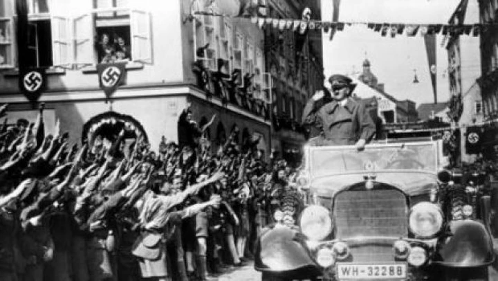 Hitler chiese un prestito per l'acquisto di un'auto: era una Mercedes 11/40