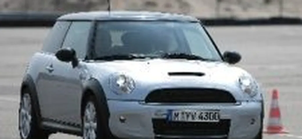 Mini Cooper S R56 - cominciano le prove per i giornalisti