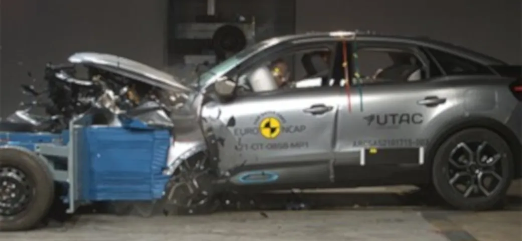 Citroen C4: i crash test EuroNcap 2021