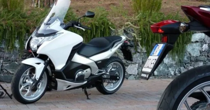 Honda Integra: Live Test