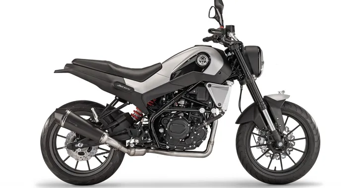 Benelli Leoncino 250 2018