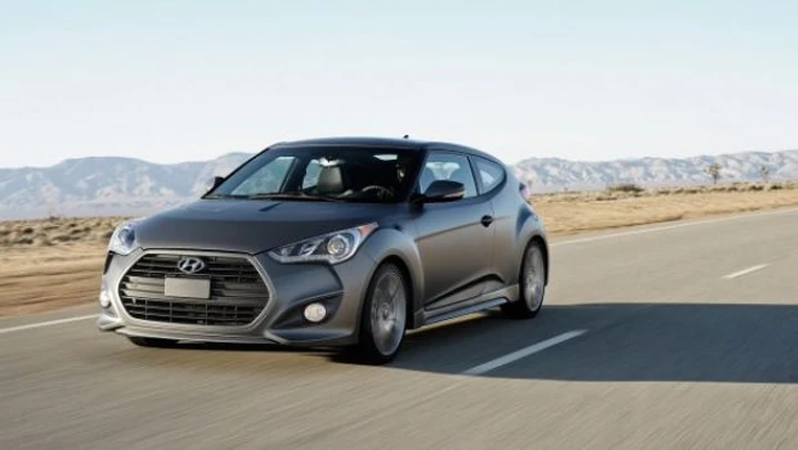Hyundai Veloster: prezzo negli USA da 17.450 dollari, turbo da 21.950