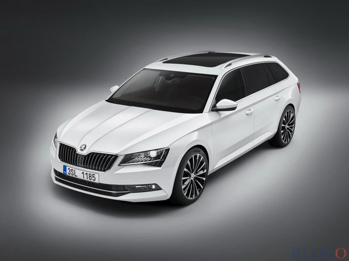 Skoda Superb Wagon: nuove immagini e informazioni