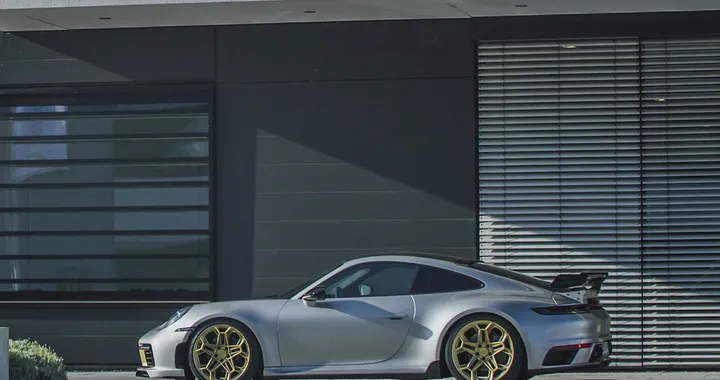 La Porsche 911 (992) Carrera 4S di TechArt